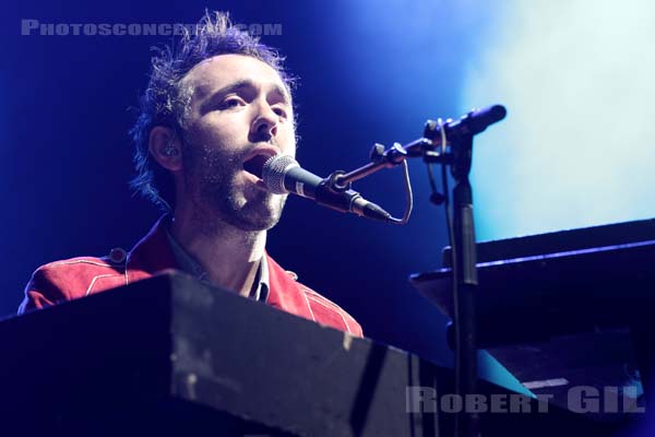 CHARLIE WINSTON - 2012-07-19 - PARIS - Parvis de l'Hotel de Ville - Charlie Winston Gleave